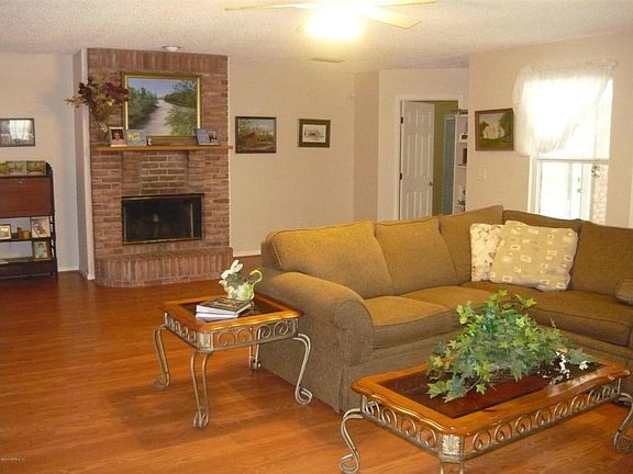 3rd image of 1508 Mallard Lake Ave