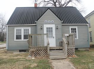 502 1st Ave, Audubon, IA 50025