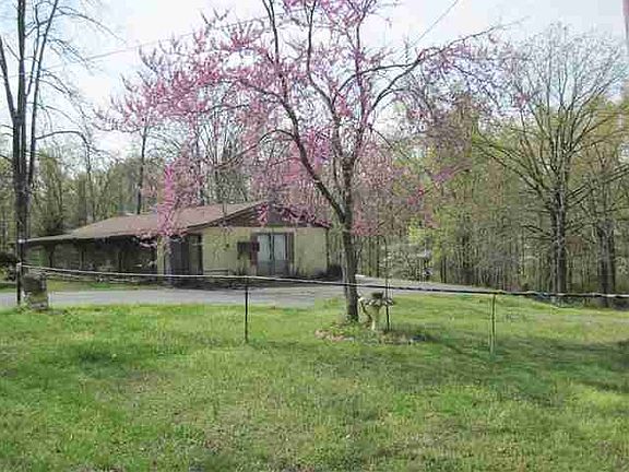 3rd image of 81 John Phillips Ln