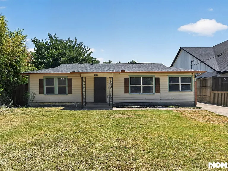 4022 Baker Ave — Photo 2