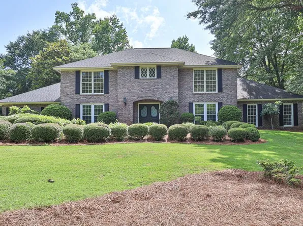 5875 Green Island Dr, Columbus, GA 31904