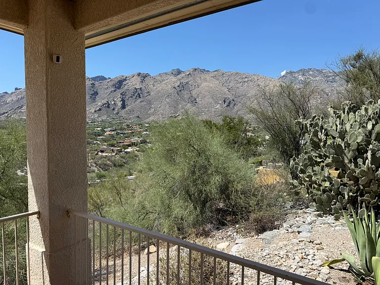 6141 N Paseo Zaldivar — Photo 37