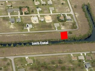 2304 NE 33rd Ln, Cape Coral, FL 33909