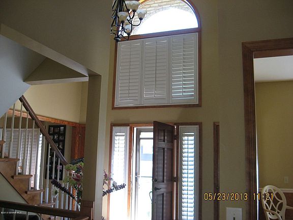 3rd image of 1304 Summit Oaks Dr