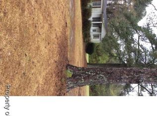 1042 Baywood Rd, Eastover, NC 28312