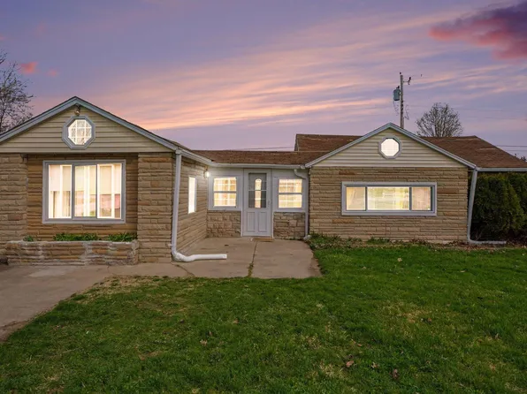 720 W 15th St, Mishawaka, IN 46544