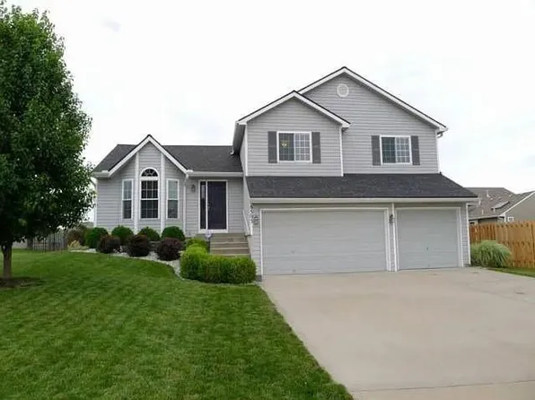 8505 N Arcola Ave, Kansas City, MO 64153