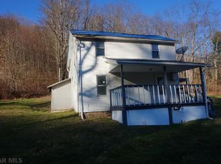 128 Skunk Hollow Rd, North Bend, PA 17760