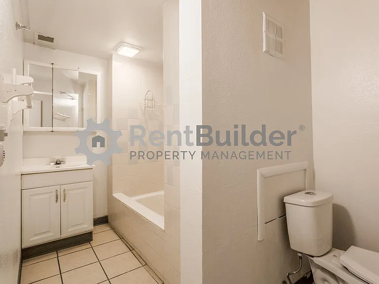 1605 Coal Ave SE — Photo 8