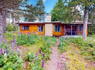 7885 Gunflint Trl, Grand Marais, MN 55604