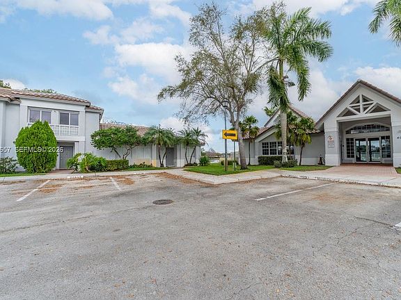 3rd image of 20839 NW 4th St