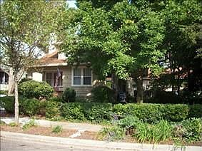 2nd image of 128 N Magnolia Ave