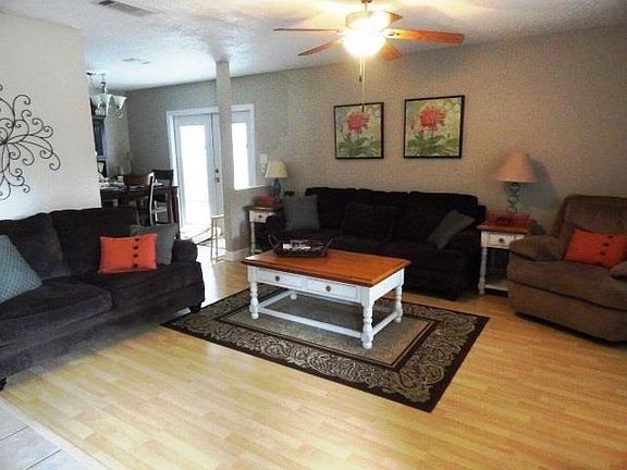5th image of 4014 Elmcrest Dr