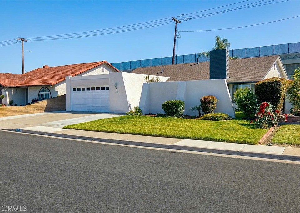 1st image of 10342 La Despensa Ave