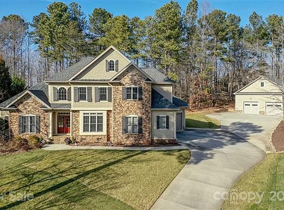 2nd image of 143 Tea Olive Ln