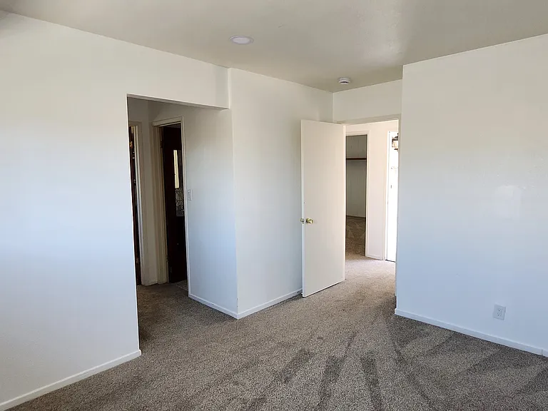 1241 W Fir Ave — Photo 3
