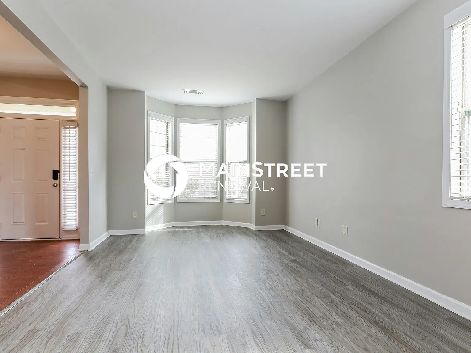 7323 Lake Sterling Blvd — Photo 4