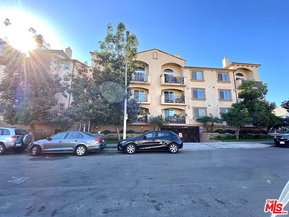 1st image of 5132 Maplewood Ave APT 305