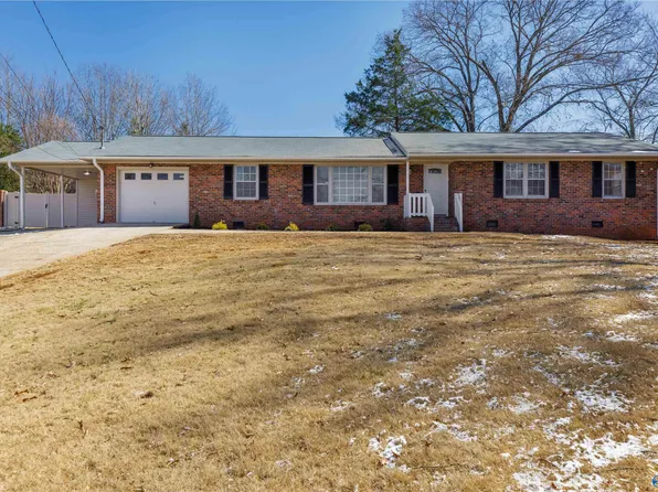 3706 College Park Cir NW, Huntsville, AL 35805