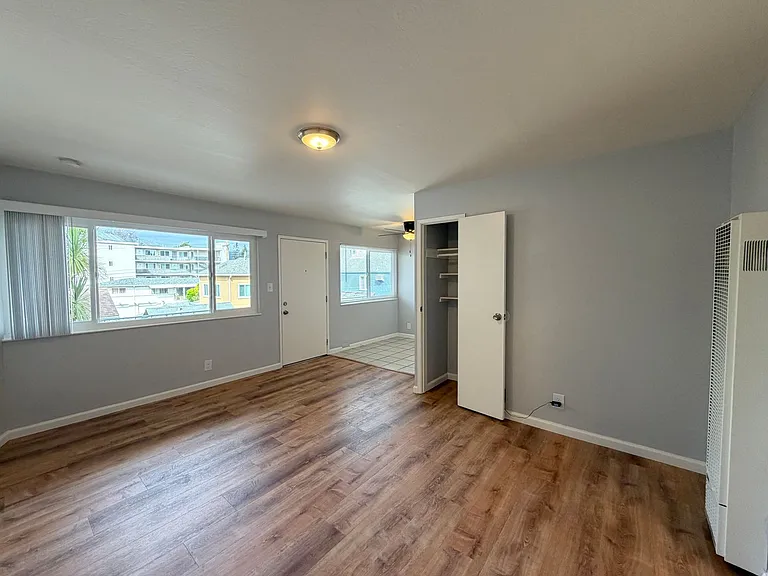 1935 10th Ave #101-306 — Photo 2