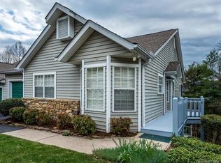 212 Laurel Park Pl, Hendersonville, NC 28791