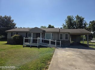 214 Wooddale St, Maryville, TN 37801