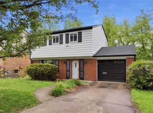 1133 Sperling Dr, Pittsburgh, PA 15221