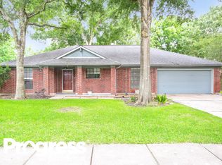 2919 Sugar Wood Dr, League City, TX 77573