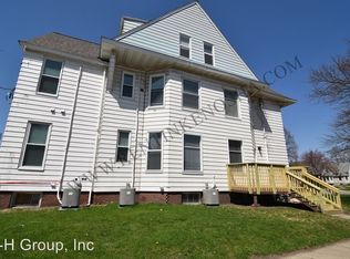 1903 60th St APT 2, Kenosha, WI 53140