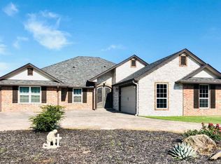 57 Sunrise Cir, Ardmore, OK 73401