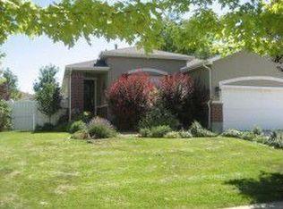 1353 W Stern Dr, Taylorsville, UT 84123