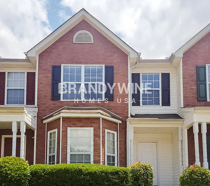 3 bed, 2.5 bath, 1316 sqft, $1,695 — Photo 2