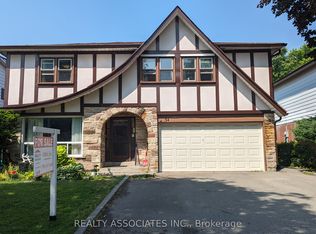 34 Cobblestone Dr, Toronto, ON M2J2X7