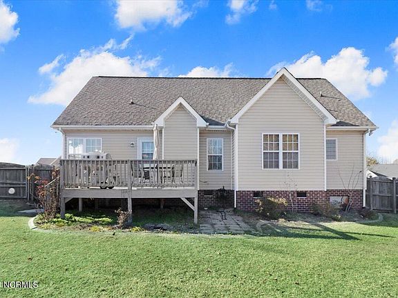 5th image of 504 Heron Drive