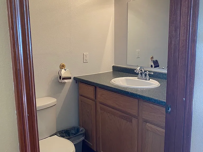 Laundry room bath