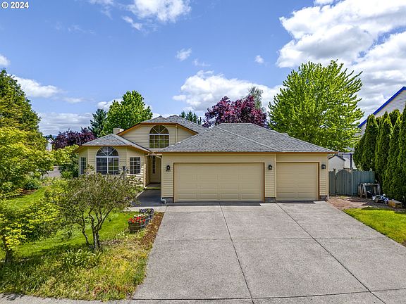 2nd image of 4017 NE 158th Ave