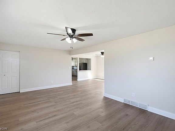 5th image of 20579 Foster Rd