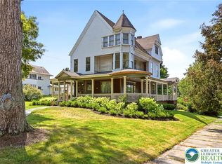 1541 Adams Ave, Dunmore, PA 18509
