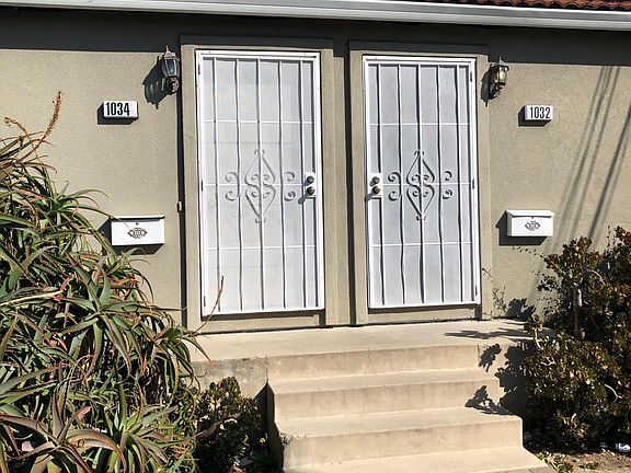 4th image of 1032 Oak Ave