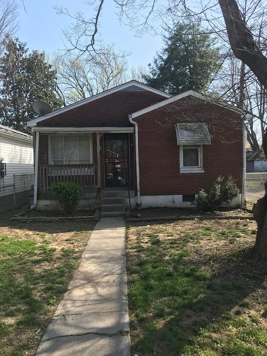 4114 Grand Ave photo 1