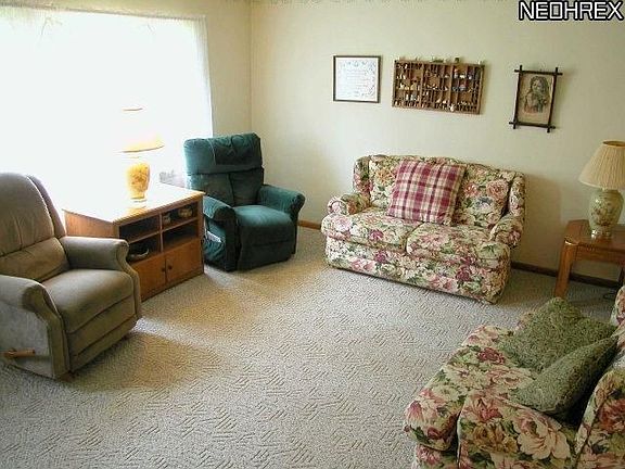 3rd image of 299 W Center St