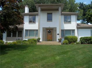 29 Colonial Dr, McKeesport, PA 15135