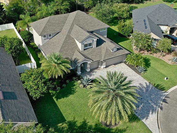 4th image of 940 E Terranova Way