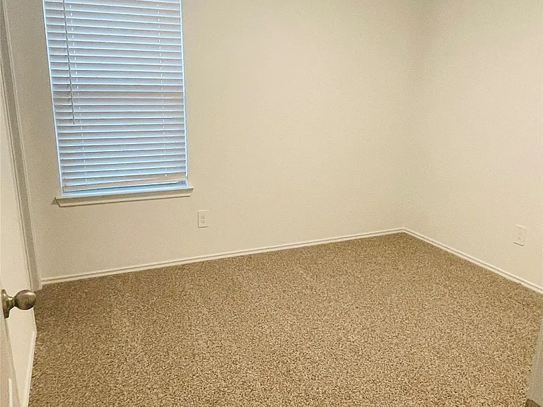 5146 Bay Meadows Ln — Photo 31