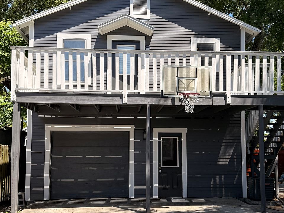 1st image of 2813 N Morgan St #A