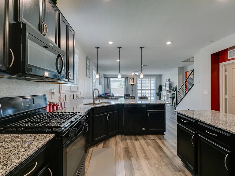 3496 Calentina Ave — Photo 27