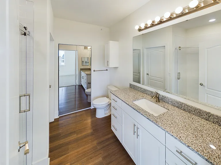 575 Quinn Ln #16-201 — Photo 4
