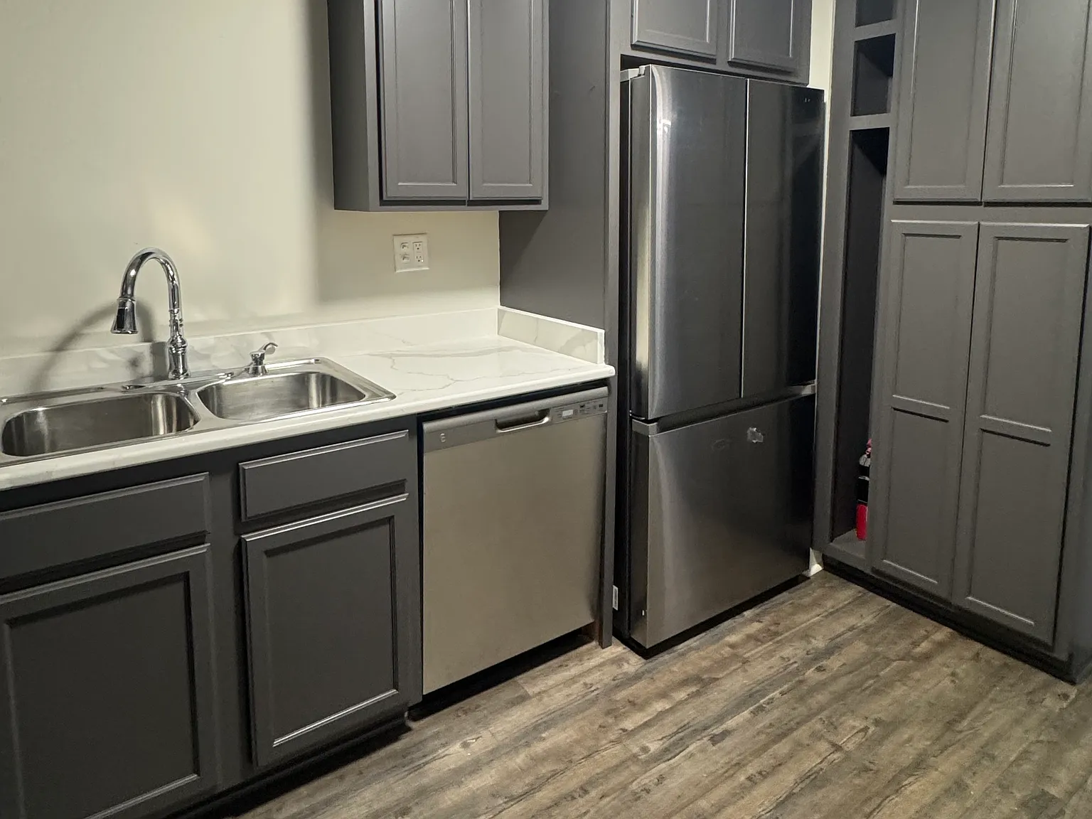 2 bed, 1200 sqft, $1,400 — Photo 4
