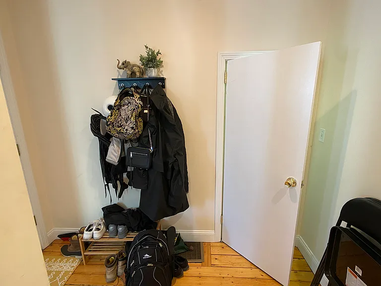 122 Walnut St #1 — Photo 12