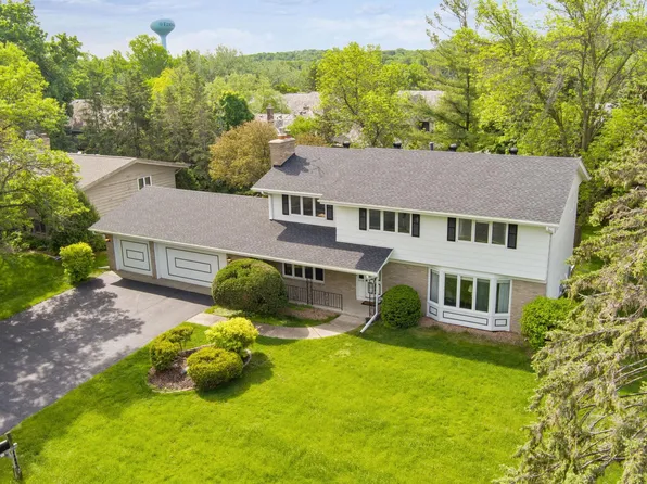6116 Arctic Way, Edina, MN 55436